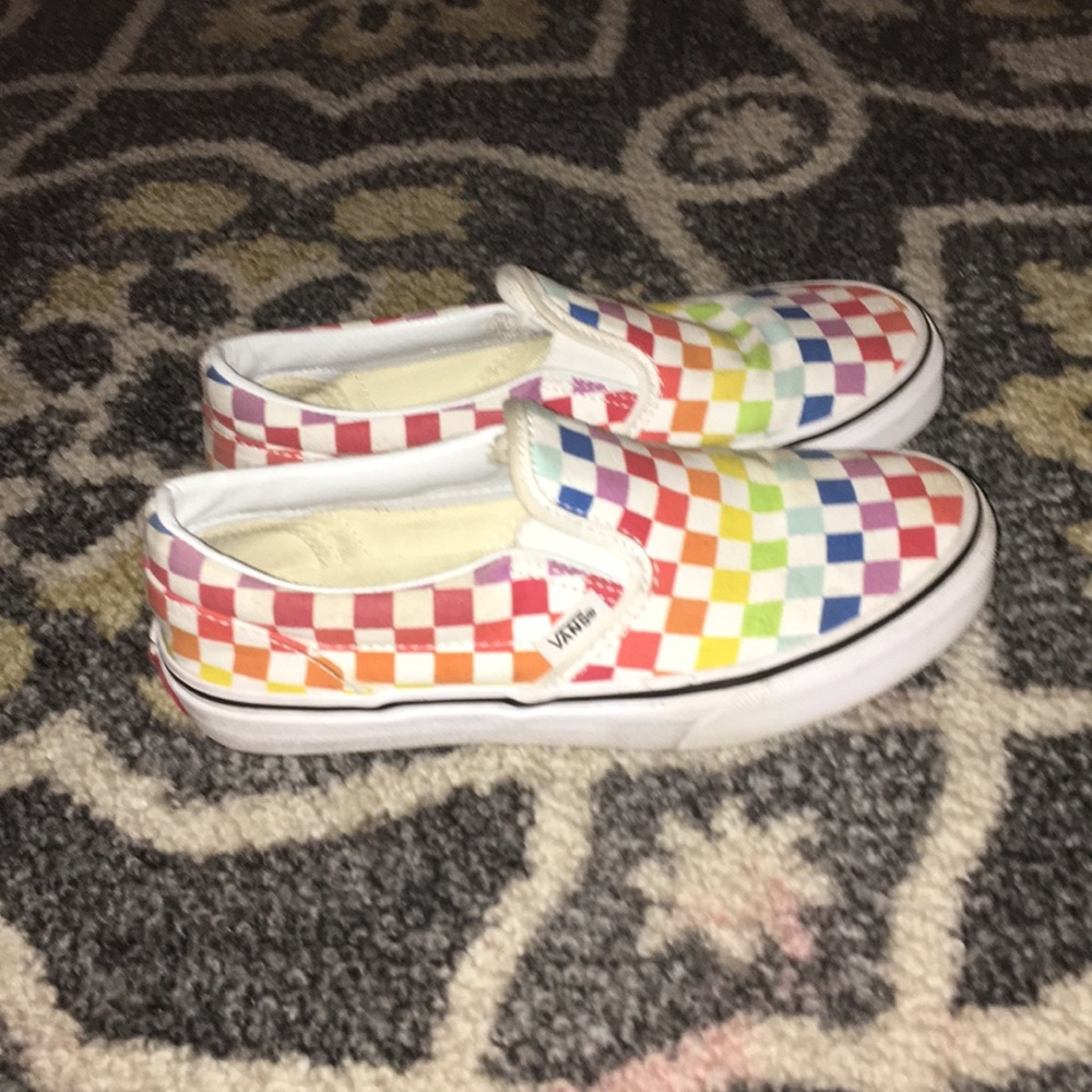 Vans - Picture 2 of 3